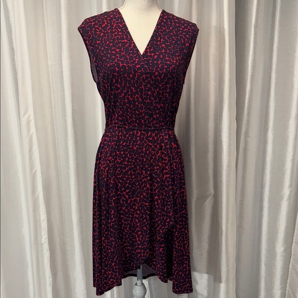 BCBGMaxAzria Red and Black Patterned Dress Size Small - Picture 1 of 9